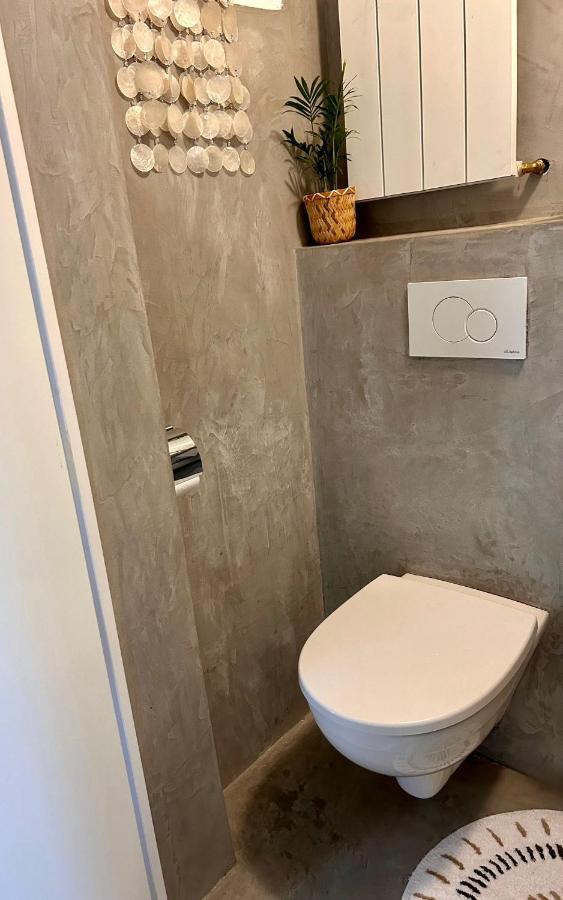 Amsterdam Beach Apartment 50, Incl Parking Zandvoort Bagian luar foto