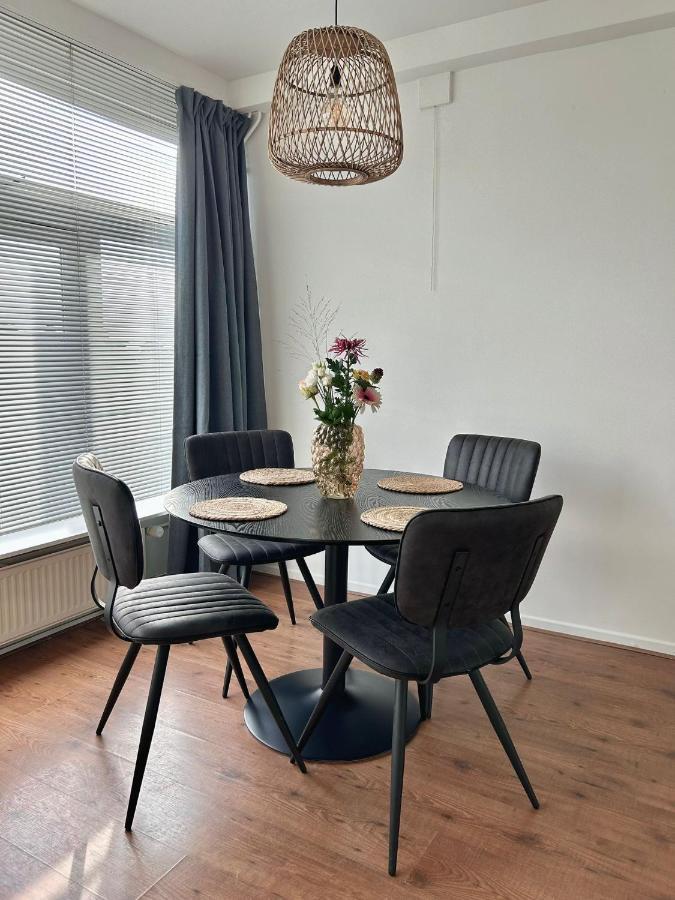 Amsterdam Beach Apartment 50, Incl Parking Zandvoort Bagian luar foto