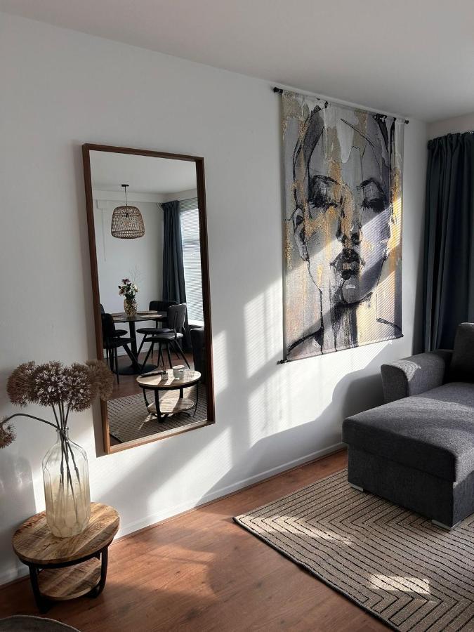 Amsterdam Beach Apartment 50, Incl Parking Zandvoort Bagian luar foto