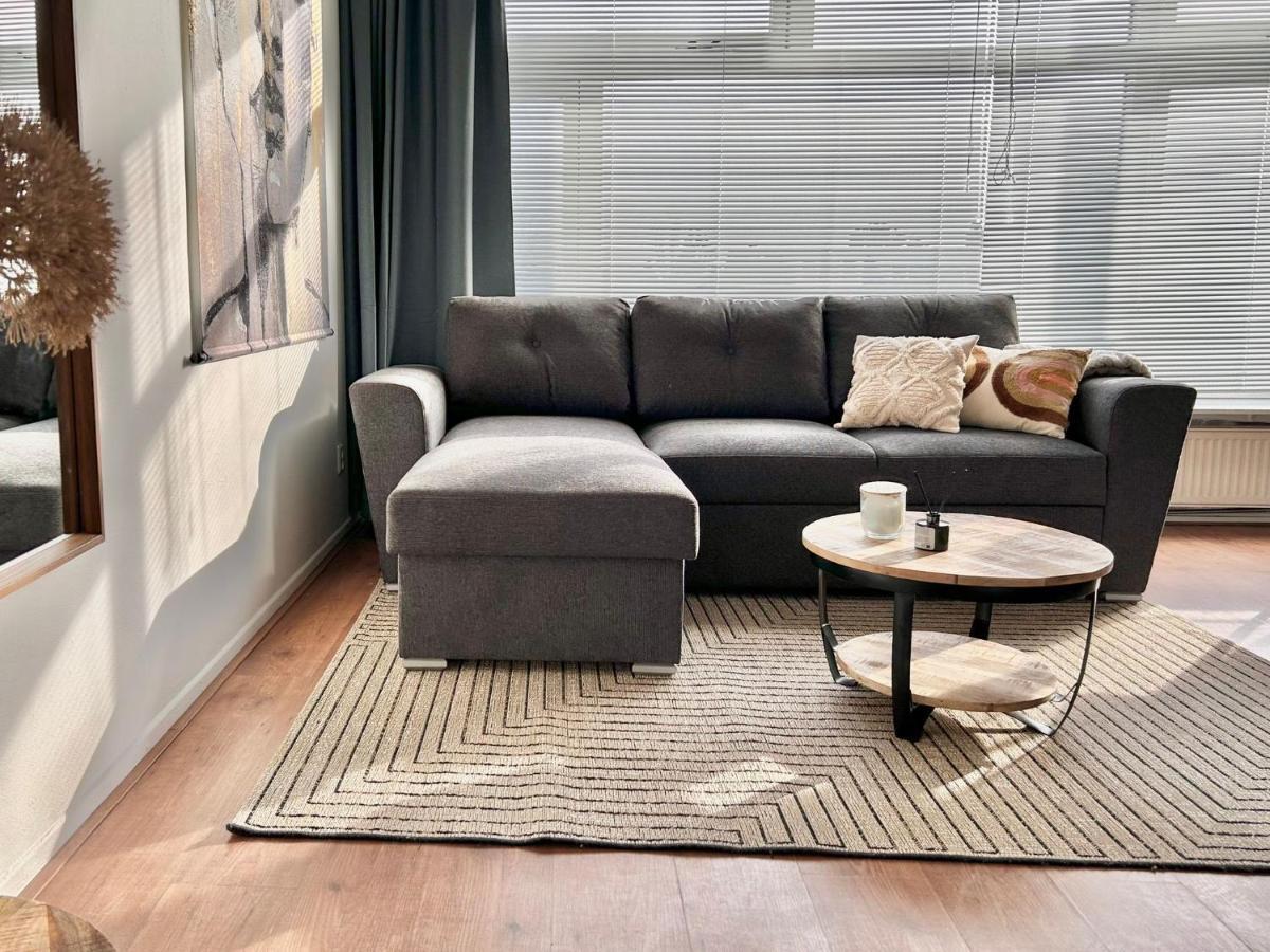 Amsterdam Beach Apartment 50, Incl Parking Zandvoort Bagian luar foto